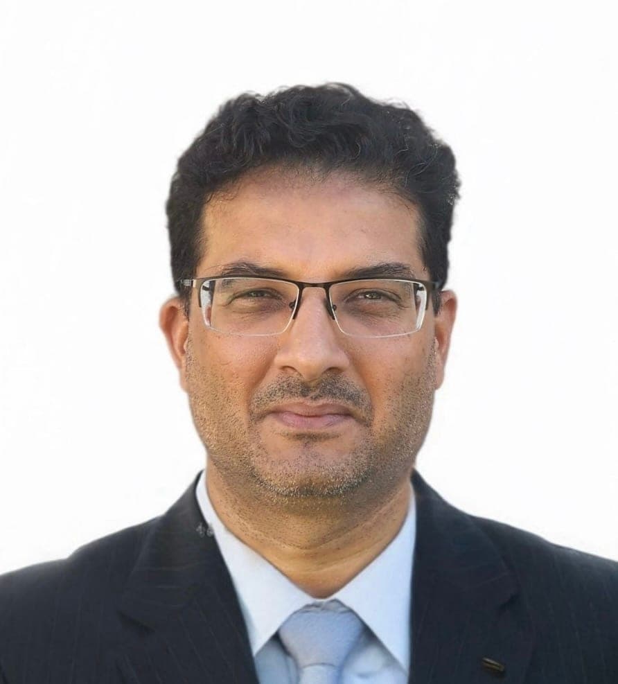Ashish Upadhyay headshot